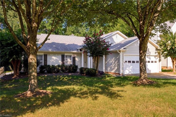 Property Photo: 2315 Meadow Gate Drive NC 27455