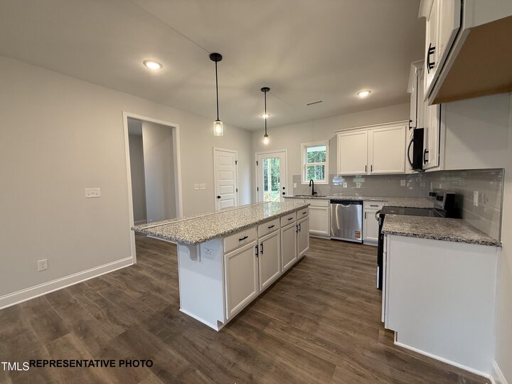 Property Photo: 113 Beebalm Run NC 28334
