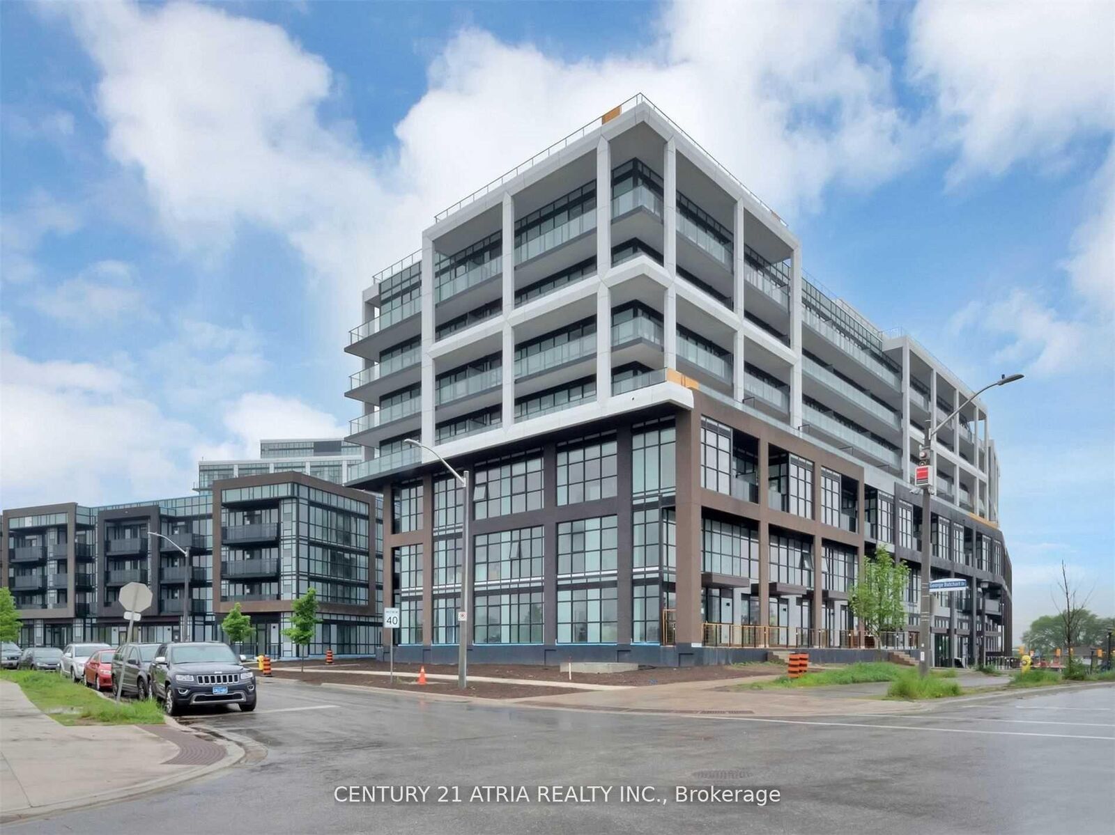 Property Photo: 60 George Butchart Drive 210 ON M3K 2C5