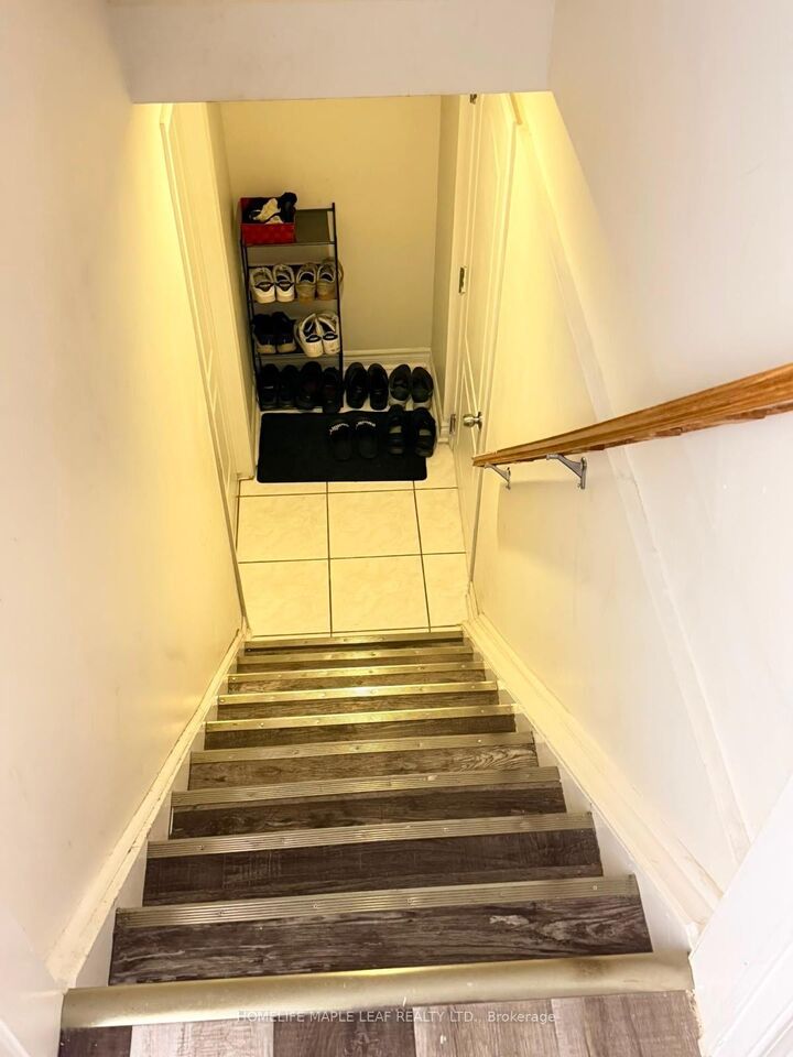 Property Photo:  27 Beaverhall Road Basement  ON L6X 4L3 