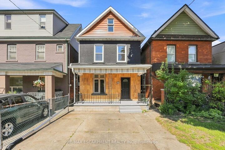 Property Photo: 41 Barnesdale Avenue N ON L8L 6R7