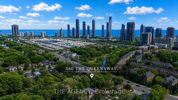Property Photo:  580 The Queensway N/A  ON M8Y 1J9 