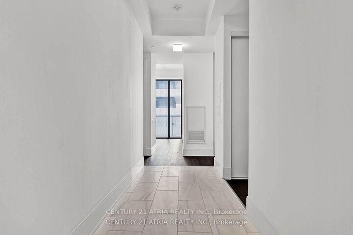 Property Photo: 50 Charles St Street E 4906 ON M4Y 1T1