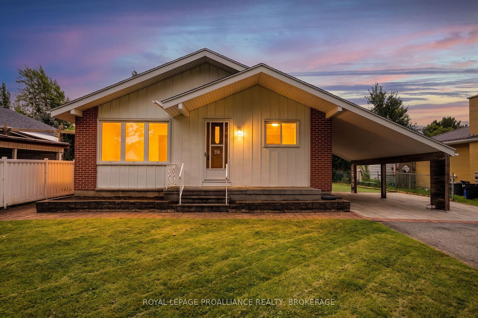 Property Photo: 30 Mulcaster Street ON K7M 2V5