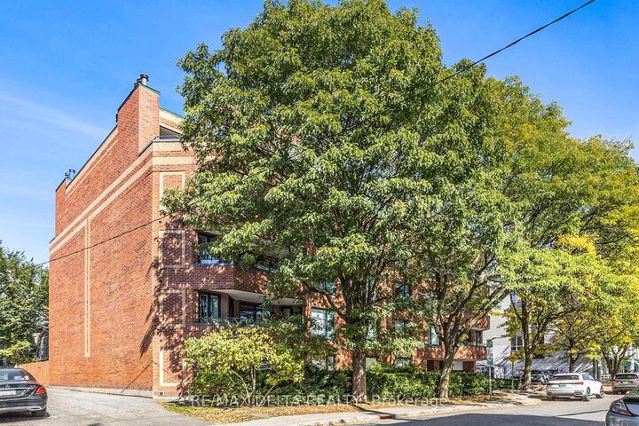 Property Photo: 295 Gilmour Street 304 ON K2P 0P7