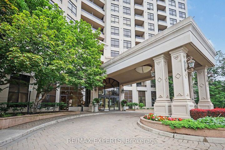 Property Photo: 9225 Jane Street 614 ON L6A 0J7