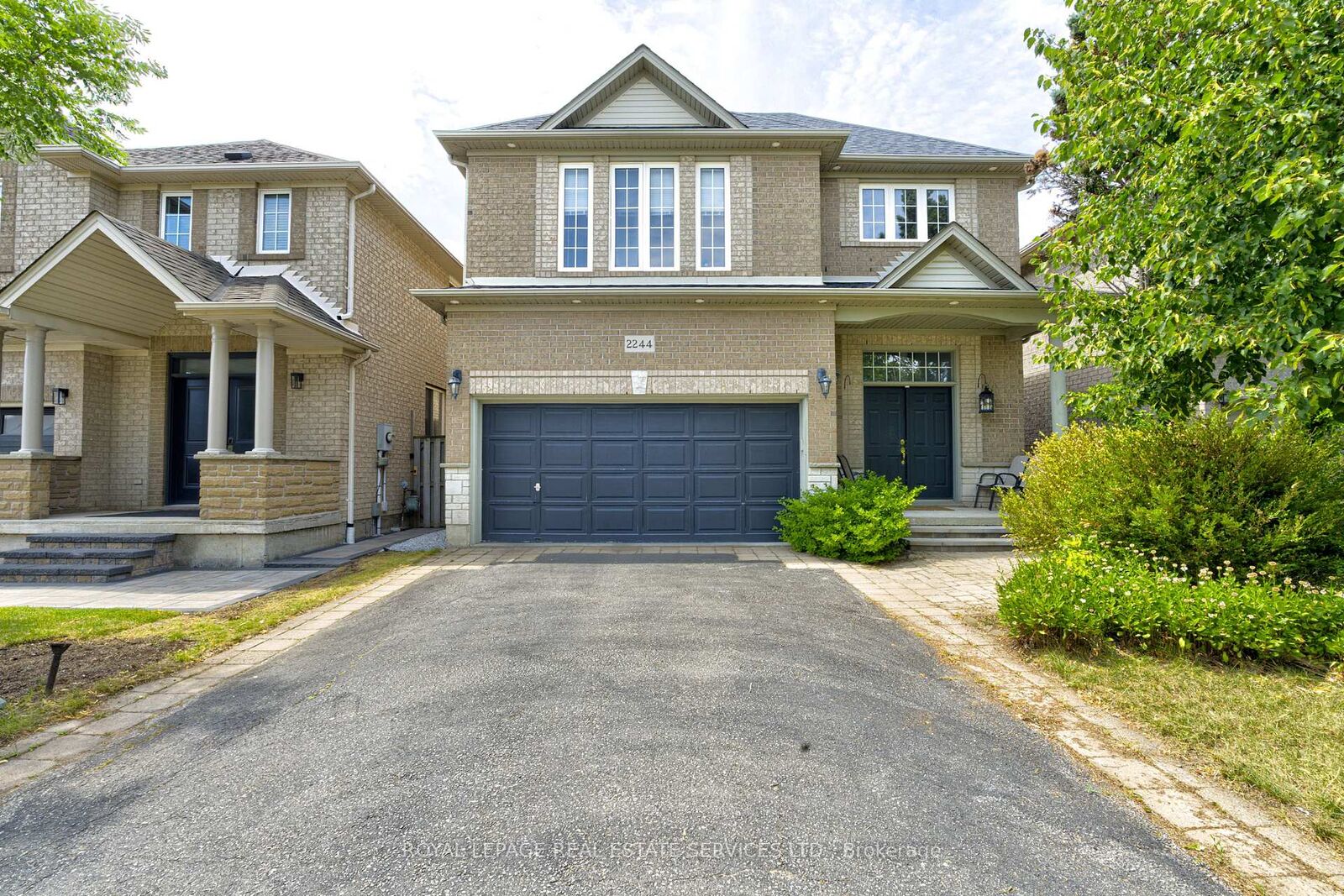 Property Photo:  2244 Osprey Lane  ON L6M 3Z8 