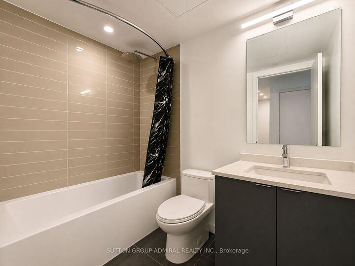 Property Photo: 30 Tretti Way 913 (Room 2) ON M3H 0E3