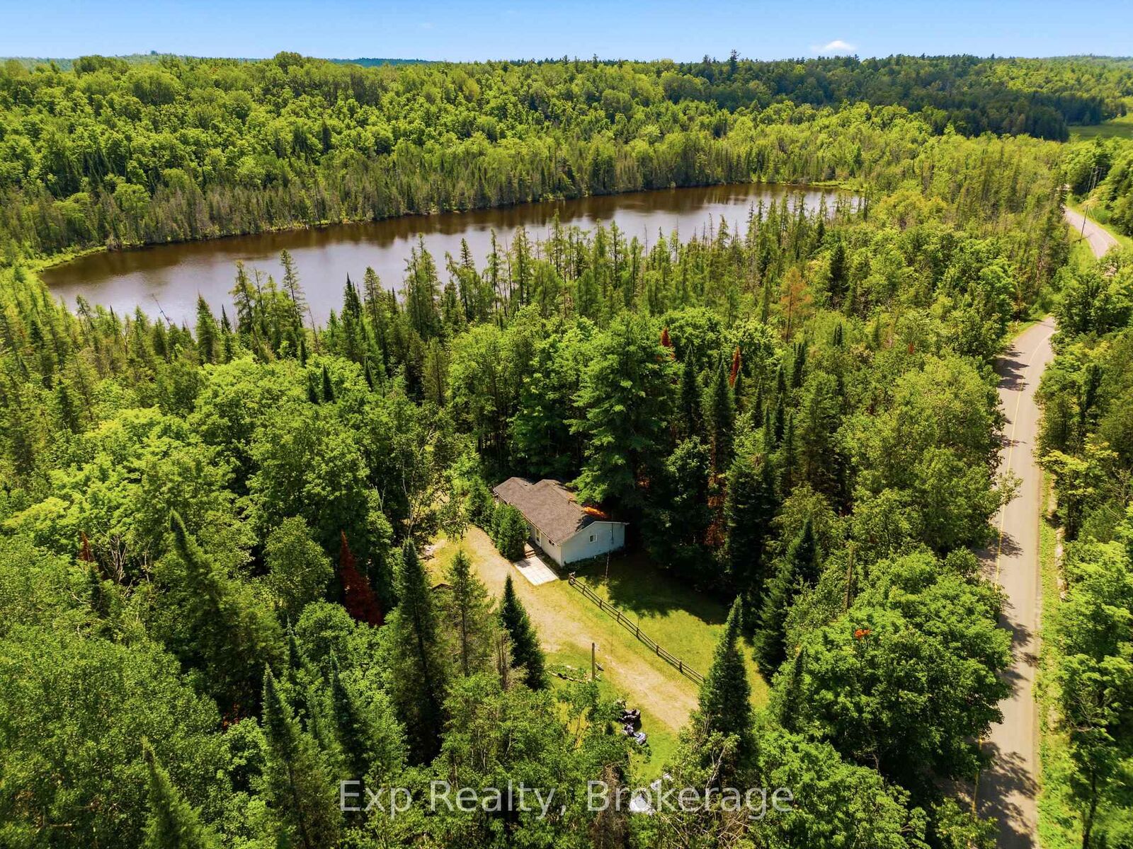 Property Photo: 5164 Arden Road ON K0H 1B0