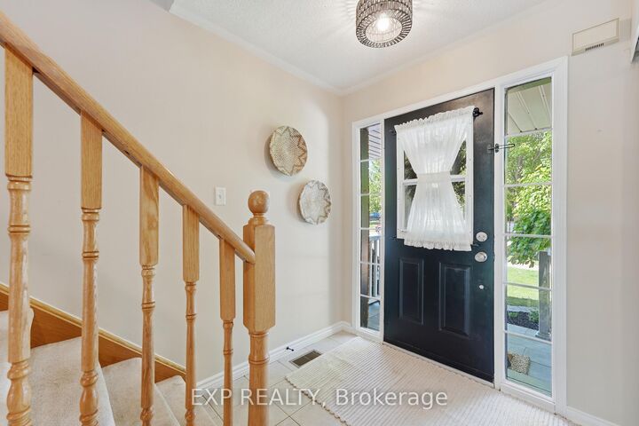 Property Photo: 3 Battenberg Court ON L0G 1M0
