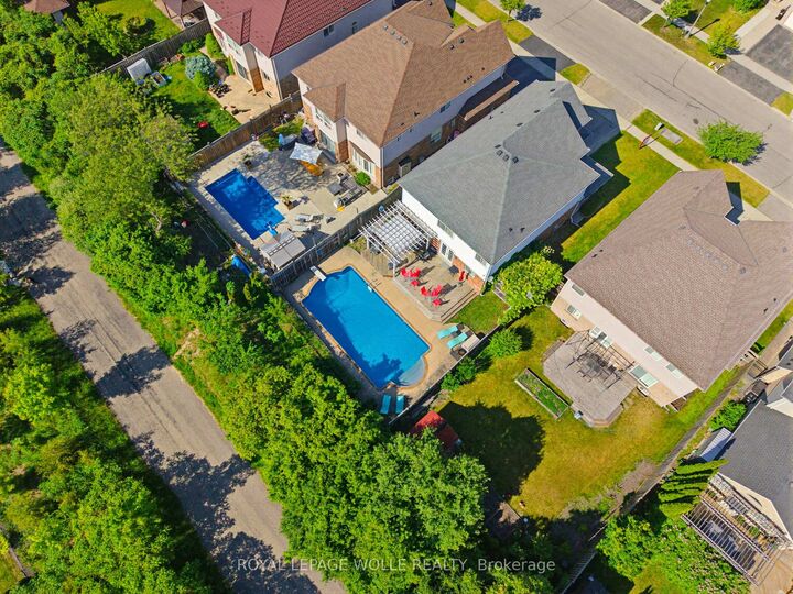 359 Pine Valley Drive — photo 1