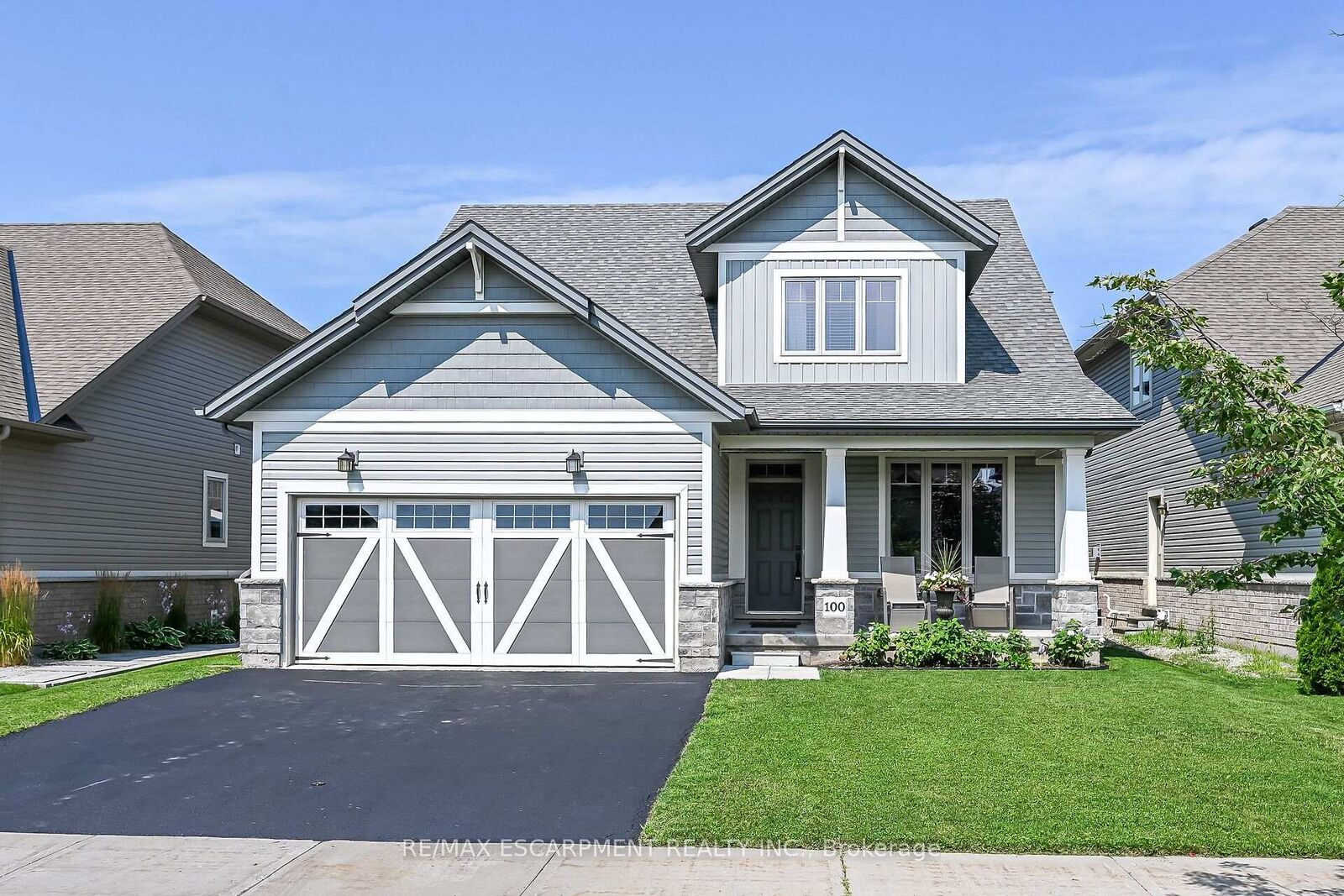 Property Photo:  100 Anastasia Boulevard  ON L0R 2A0 