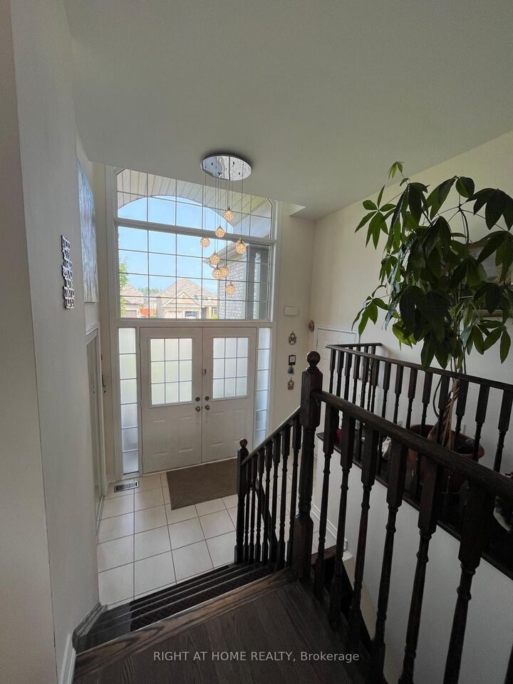 Property Photo: 32 Middleton Drive ON L9Z 0G8