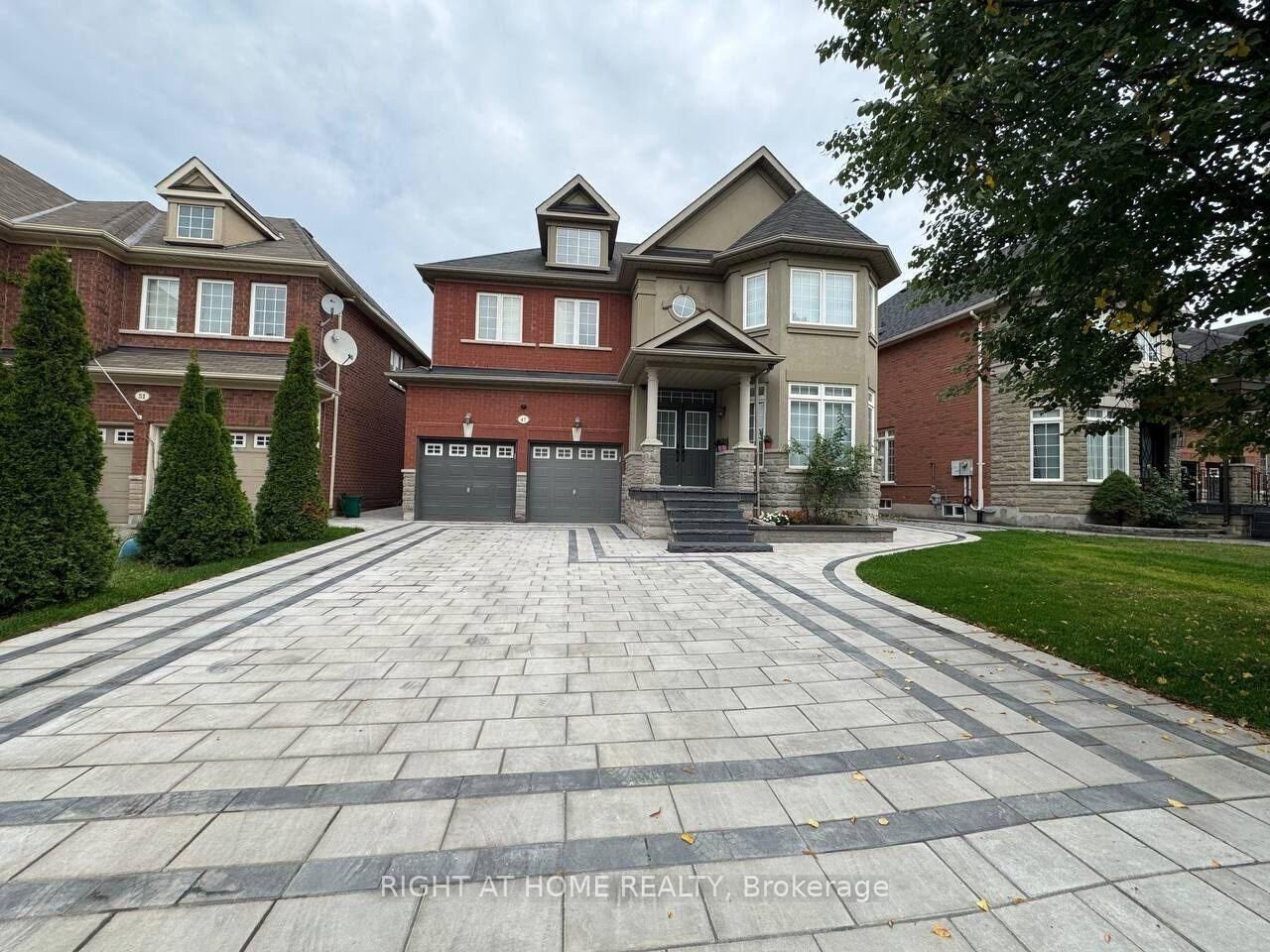 Property Photo:  47 Medoc ( Basement) Place  ON L4J 8Y9 