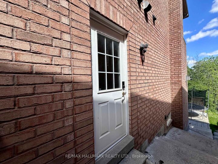 Property Photo: 91 Greenbank Drive Bsmt ON L4E 4C7