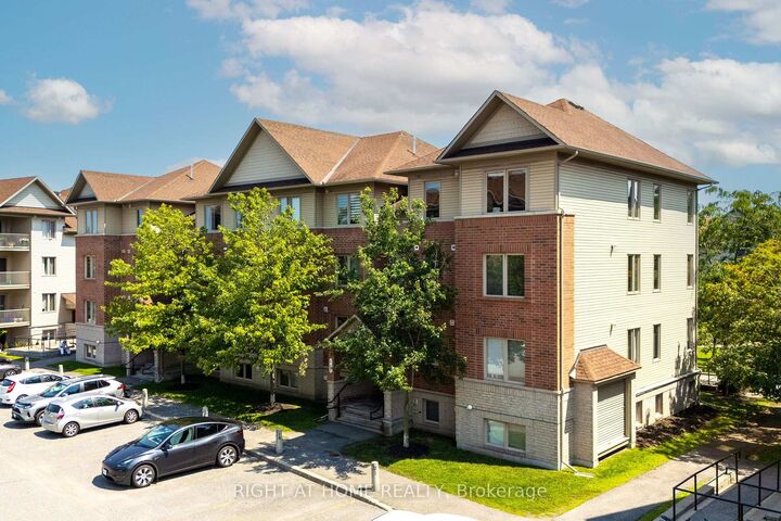 585 Stonefield Private 8 — photo 1