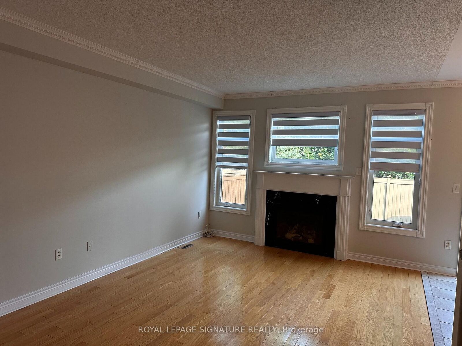 Property Photo:  2295 Rochester Circle S 10  ON L6M 5C9 