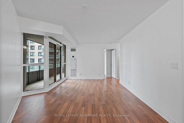 Property Photo: 19 Grand Trunk Crescent 801 ON M5J 3A3