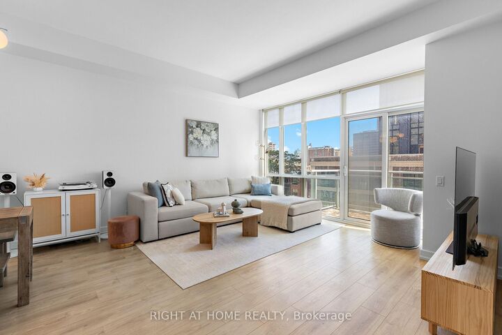 Property Photo: 116 George Street N505 ON M5A 3S2