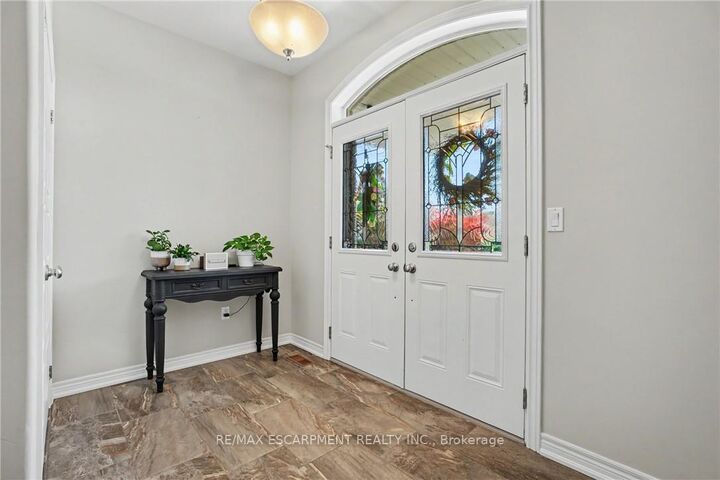 Property Photo: 12 Silverwood Avenue ON L3C 0B7