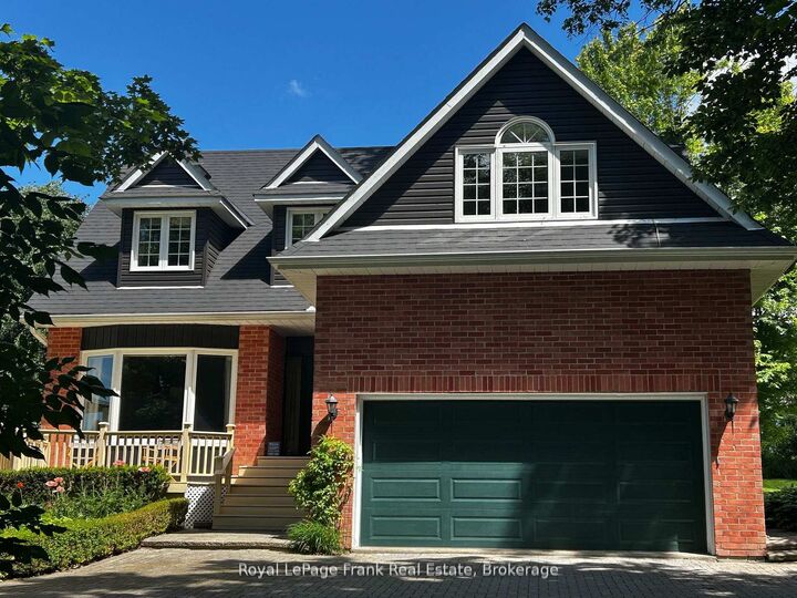 85 Ambleside Drive — photo 1