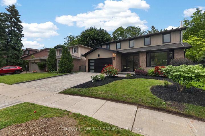 Property Photo: 28 Innis Crescent ON L4C 5K2
