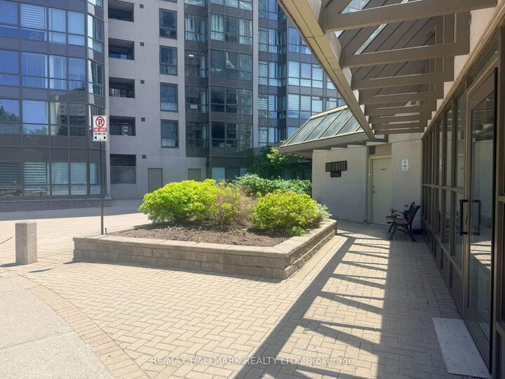 Property Photo: 3231 Eglinton Avenue E 1105 ON M1J 3N5
