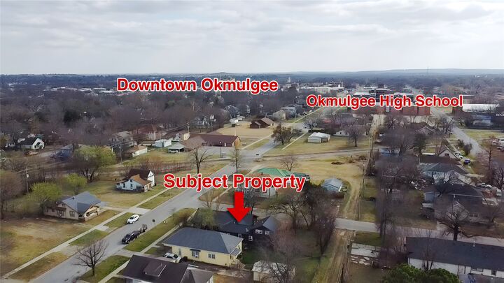 Property Photo: 800 N Okmulgee Avenue OK 74447