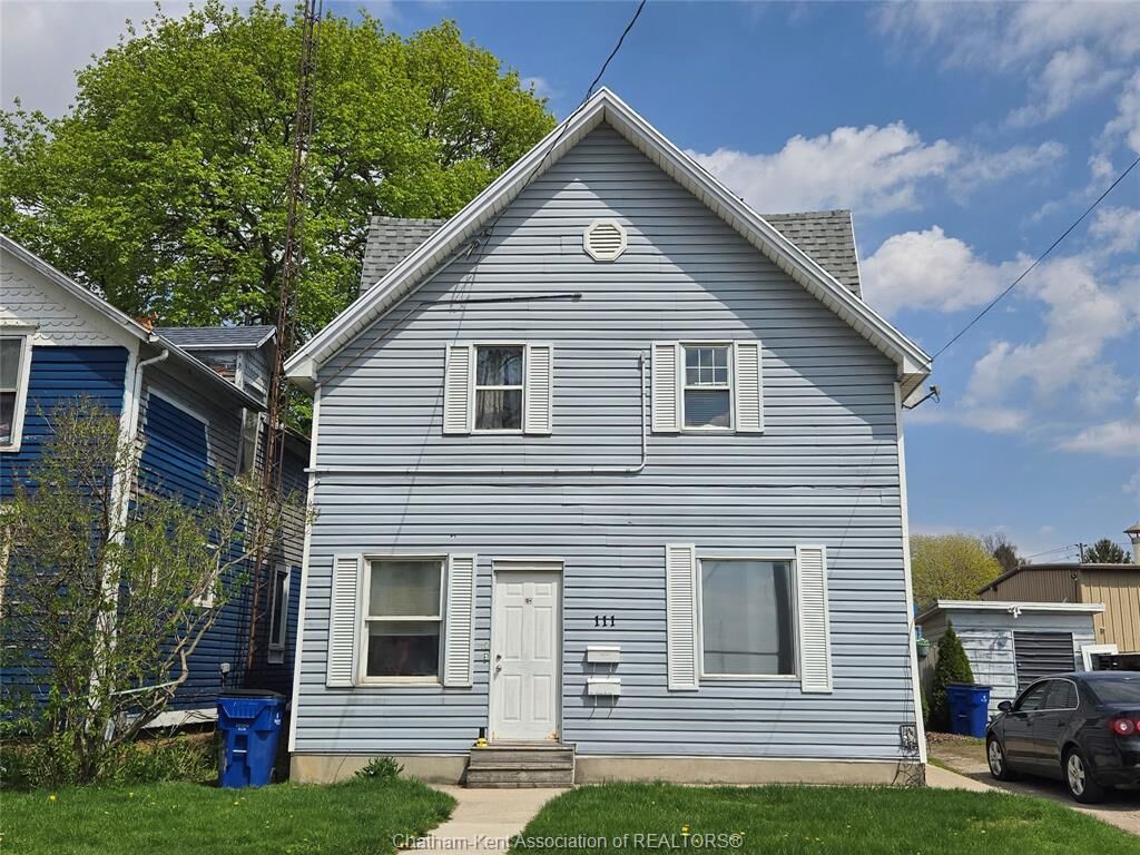 Property Photo:  111 St George Street  ON N7M 4P3 
