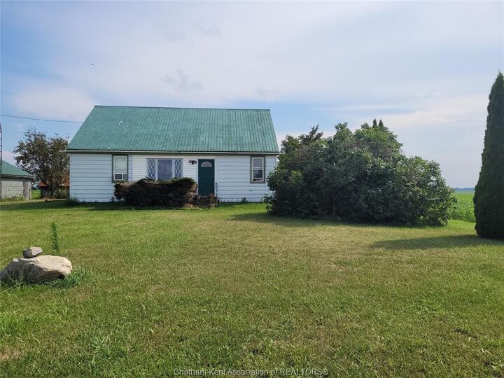 Property Photo: 221 Holt Line ON N0P 2B0