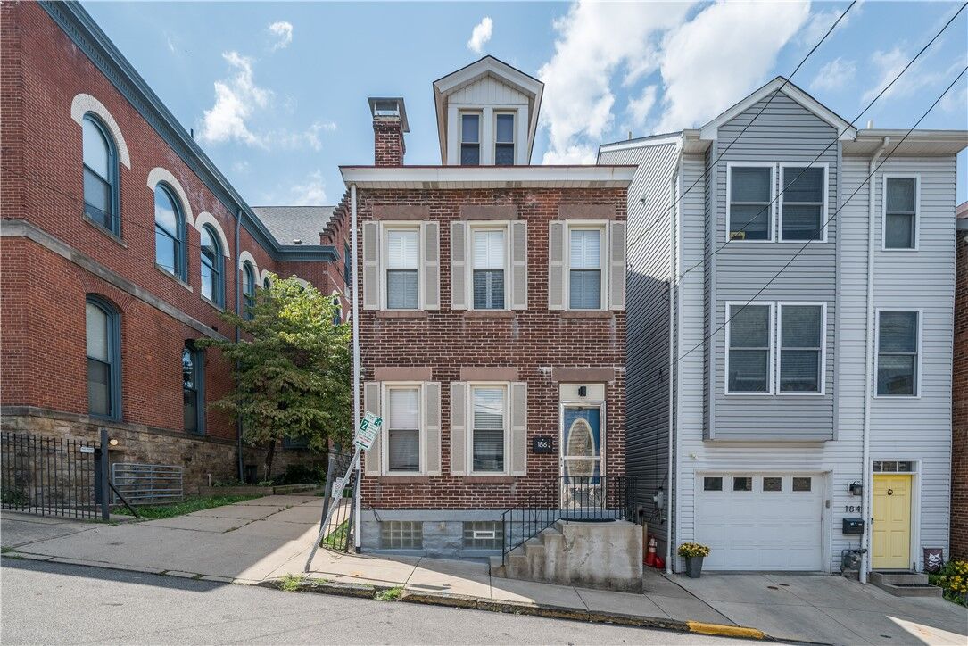 Property Photo:  186 S 16th St  PA 15203 