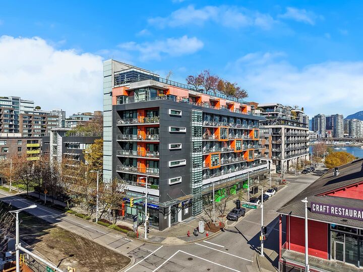 123 W 1st Avenue 610 — photo 1