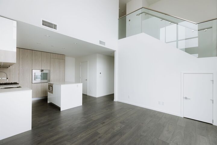 Property Photo: 6500 Minoru Boulevard 1301 BC V6Y 0N2