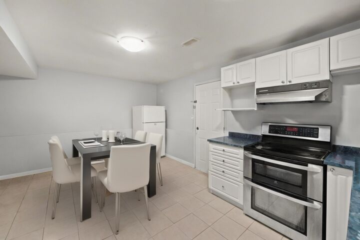 Property Photo: 3949 Sefton Street BC V3B 3S2