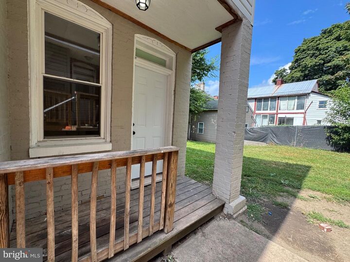 Property Photo:  206 Pear Street  MD 21502 