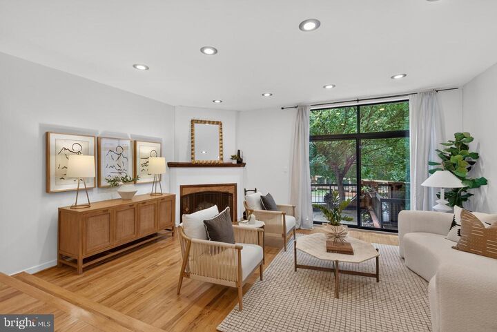 Property Photo: 3503 17th Street NW 3 DC 20010