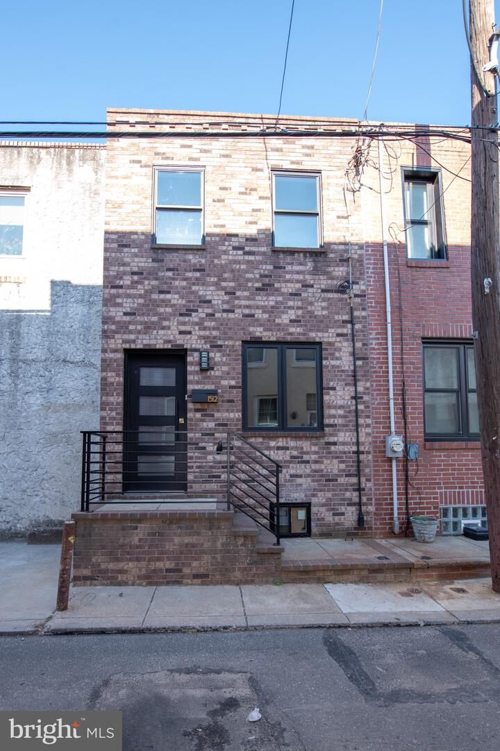 Property Photo: 1512 S Beulah Street PA 19147