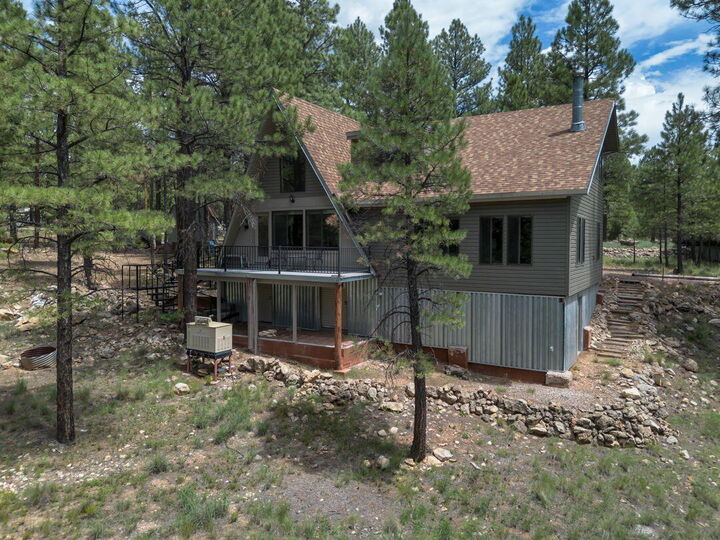 Property Photo:  568 Jack Canyon Dr Drive  AZ 86024 