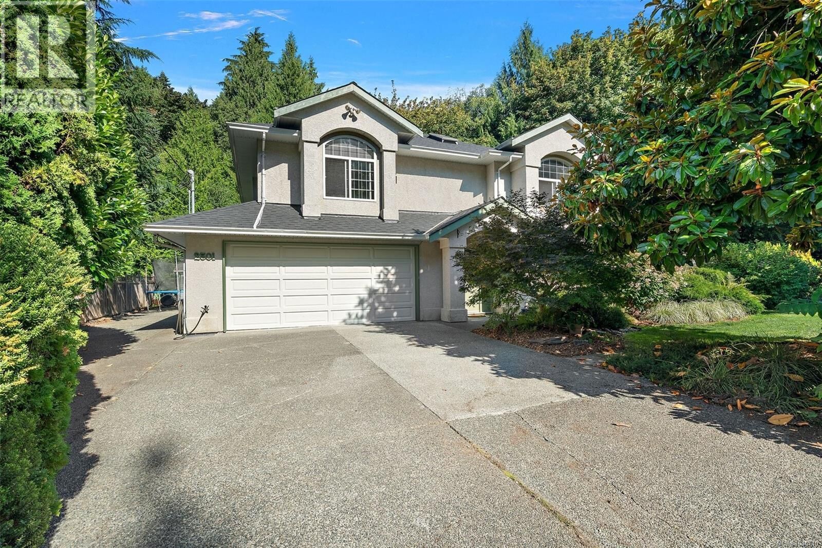 Property Photo: 2501 Fawn Road BC V0R 2P1