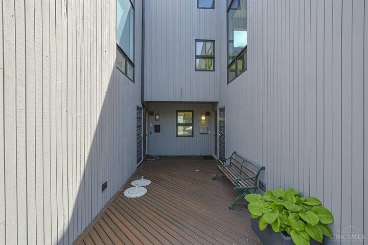 Property Photo: 1022 Hatch Street OH 45202