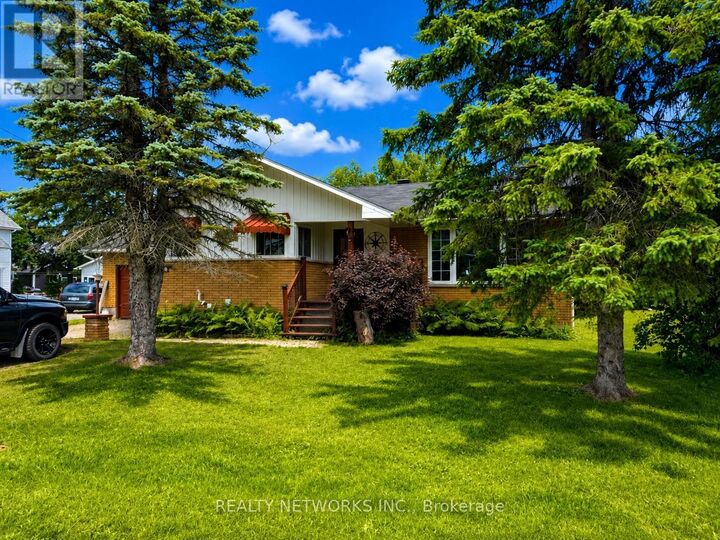 Property Photo: 208 Conley Street South ON P0N 1C0