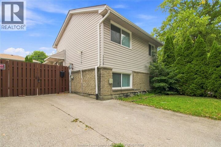 Property Photo: 1229 Arncliffe Place ON