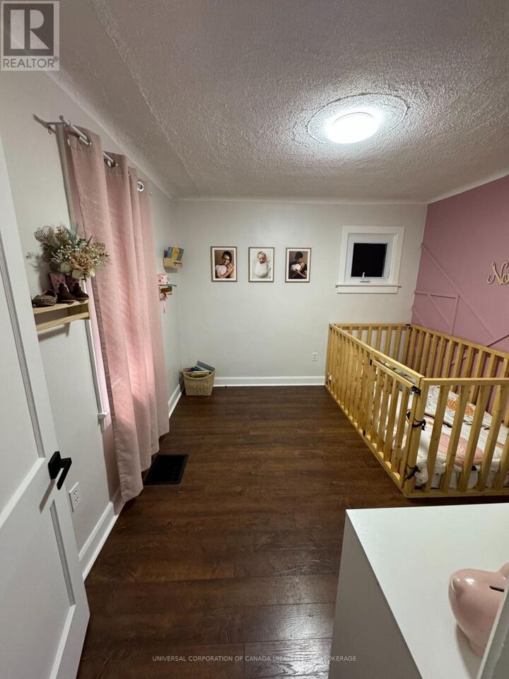 Property Photo: 10 East Street ON N5H 1W2