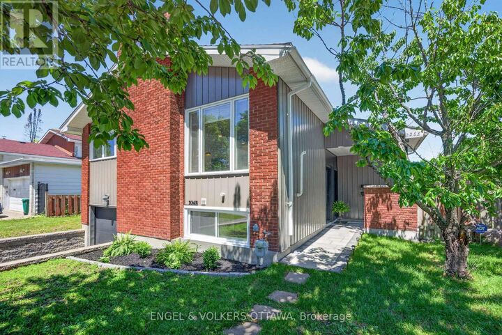 Property Photo: 2265 Samuel Drive ON K1G 3C3