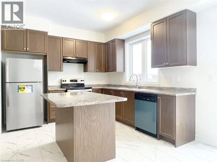 Property Photo:  9 Baskett Street  ON N3T 0W3 