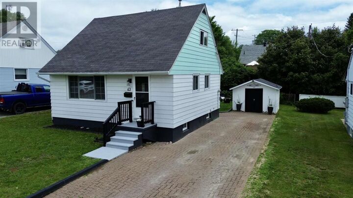 Property Photo:  63 Roman Ave  ON P5A 1R8 