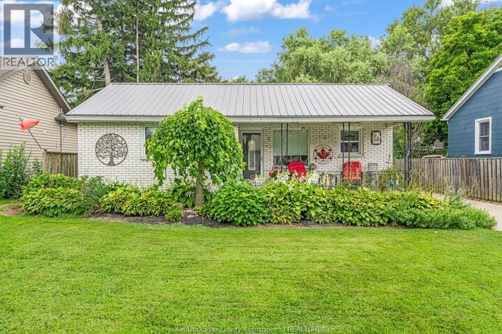 Property Photo:  7 Churchill Avenue  ON N8H 3R5 