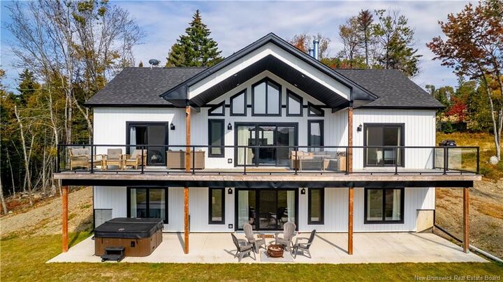 80 Fiander Road — photo 1