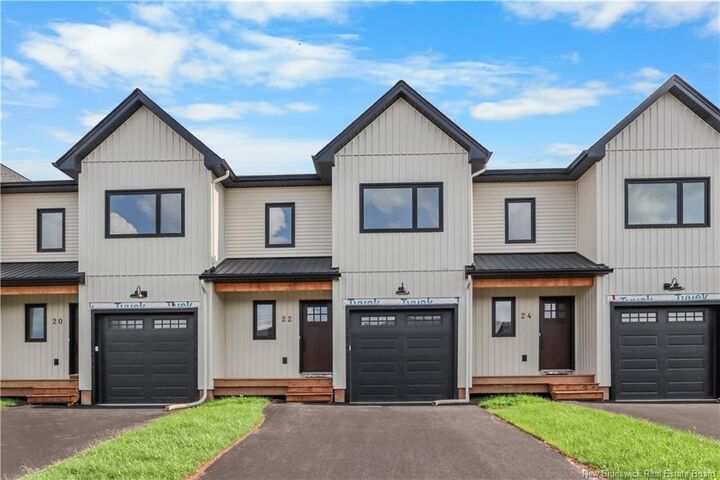 22 Vision Court — photo 1