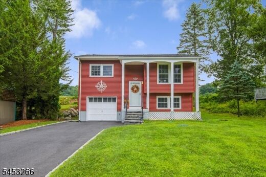 Property Photo:  35 Lorettacong Dr  NJ 07849 